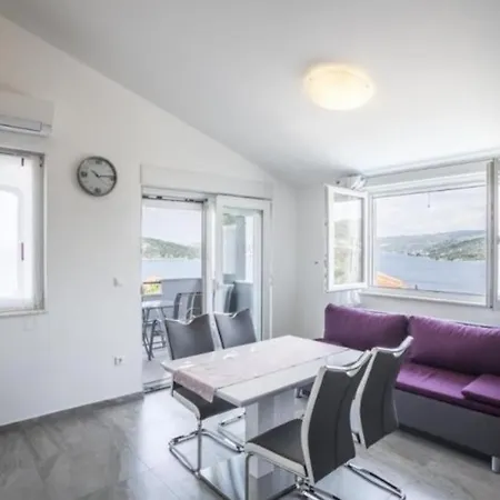 With Pool Near Beach Apartment