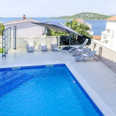 With Pool Near Beach Razanj